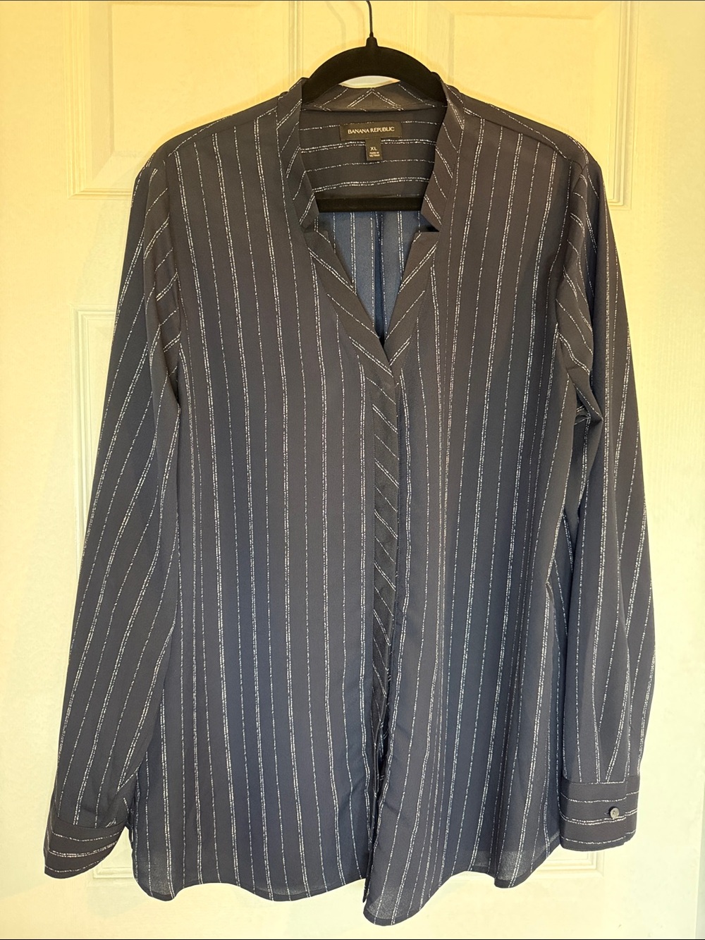 Banana Republic Navy Pinstripe Button-Down Shirt - XL